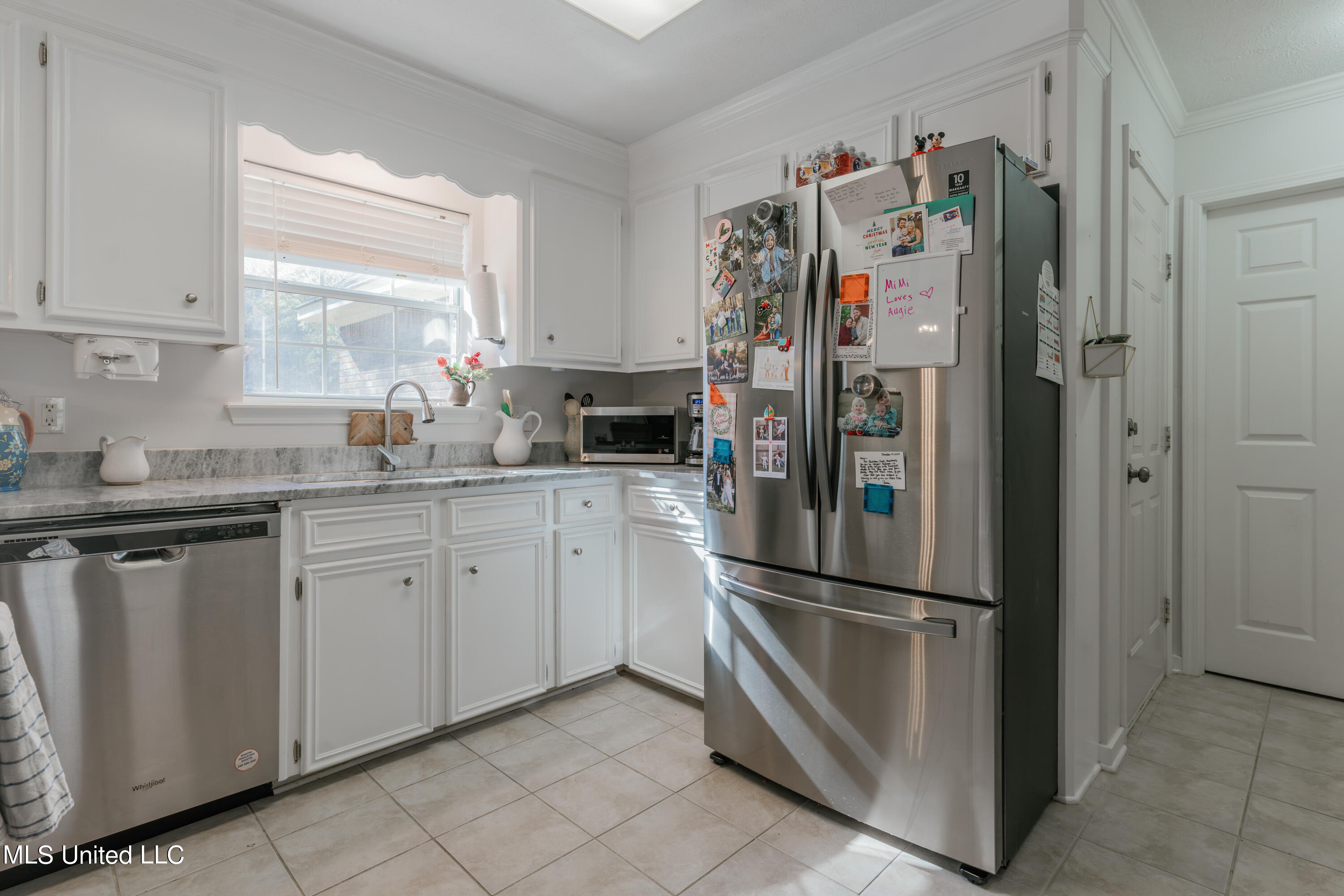 204 Ridge Park Cove Raymond, MS 39154 - Photo 22 of 64 22-Kitchen