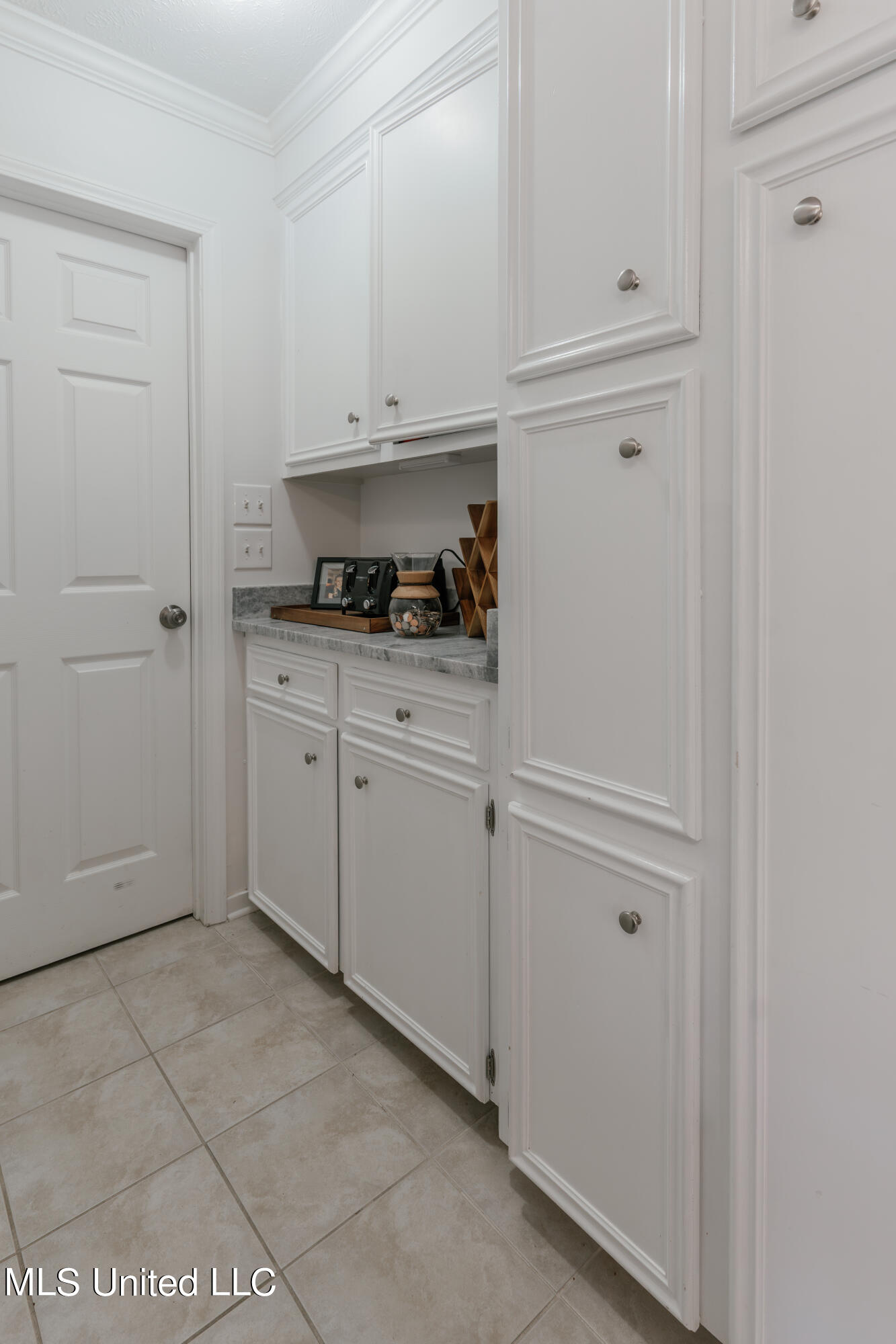 204 Ridge Park Cove Raymond, MS 39154 - Photo 28 of 64 28-Kitchen