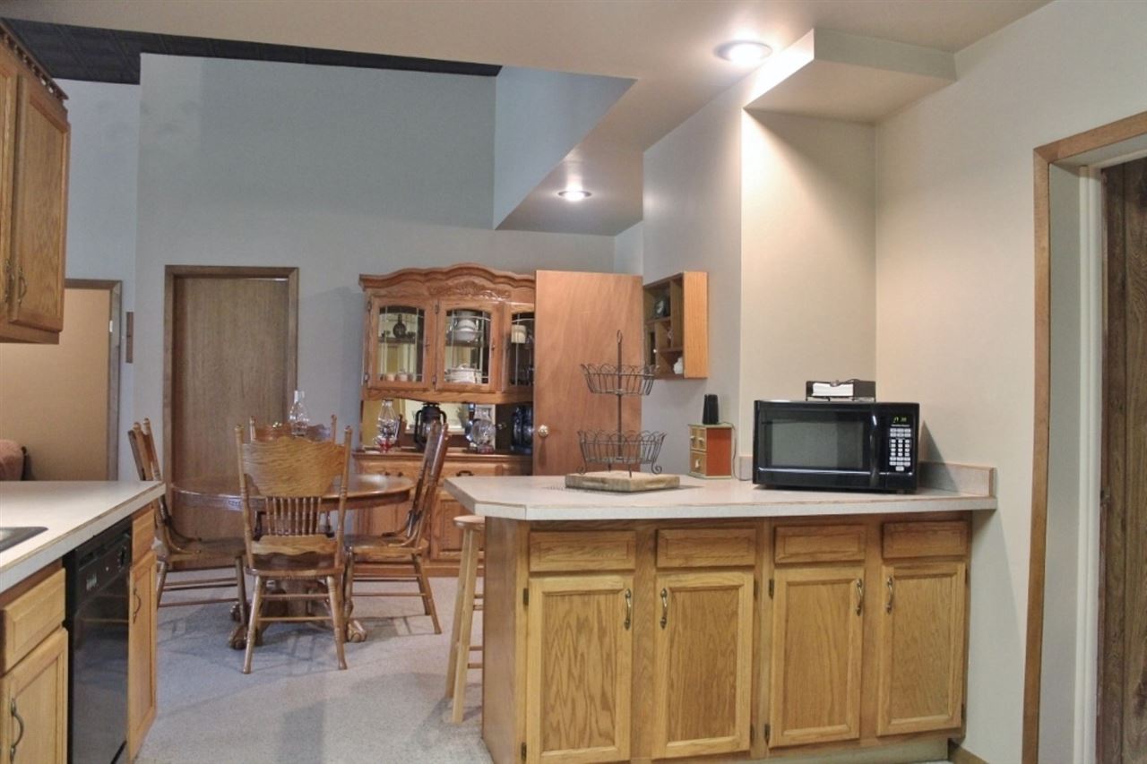 5015 North Mason Road Wheeler, MI 48662 - Photo 13 of 40 1860004-12.JPG
