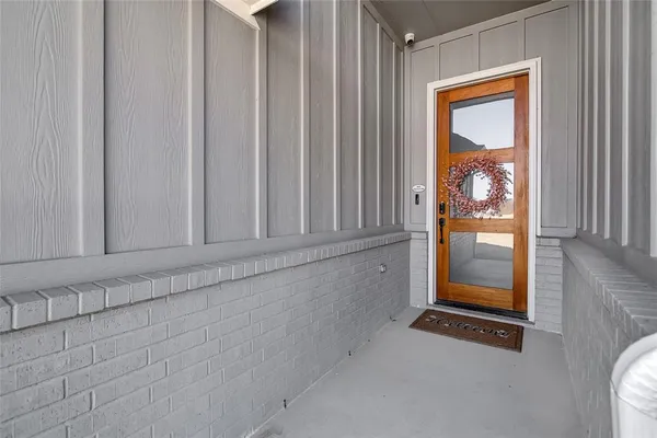 $2,600 | 812 Rogers Avenue, Godley, TX 76044