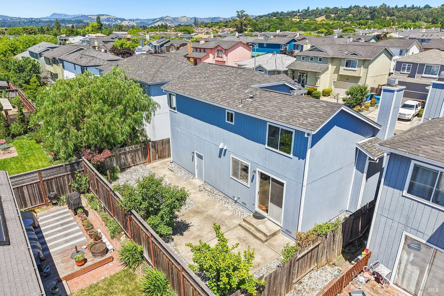 2323 Malachite Way Santa Rosa, CA 95404 - Photo 27 of 36