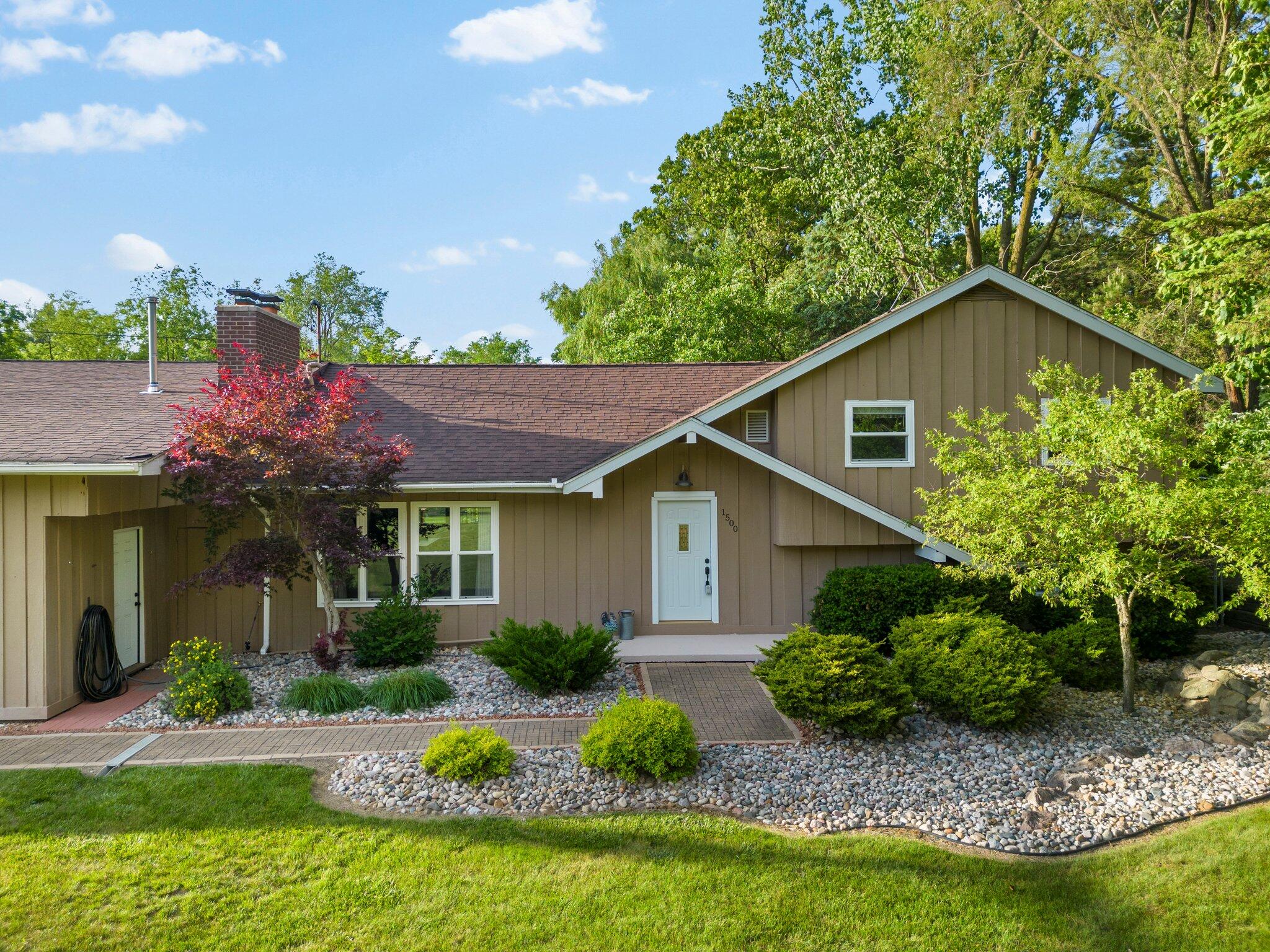 1500 Judd Road Saline, MI 48176 - Photo 4 of 117 Front