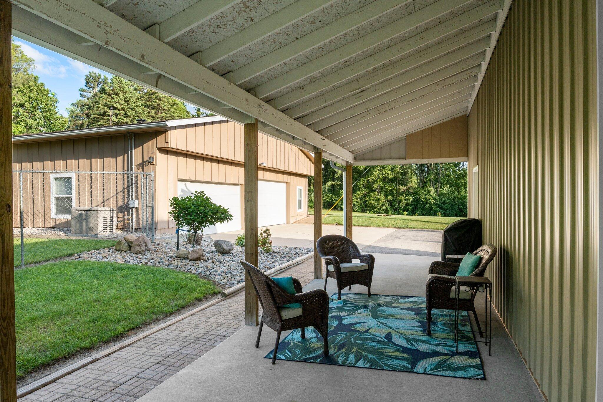 1500 Judd Road Saline, MI 48176 - Photo 89 of 117 covered side patio