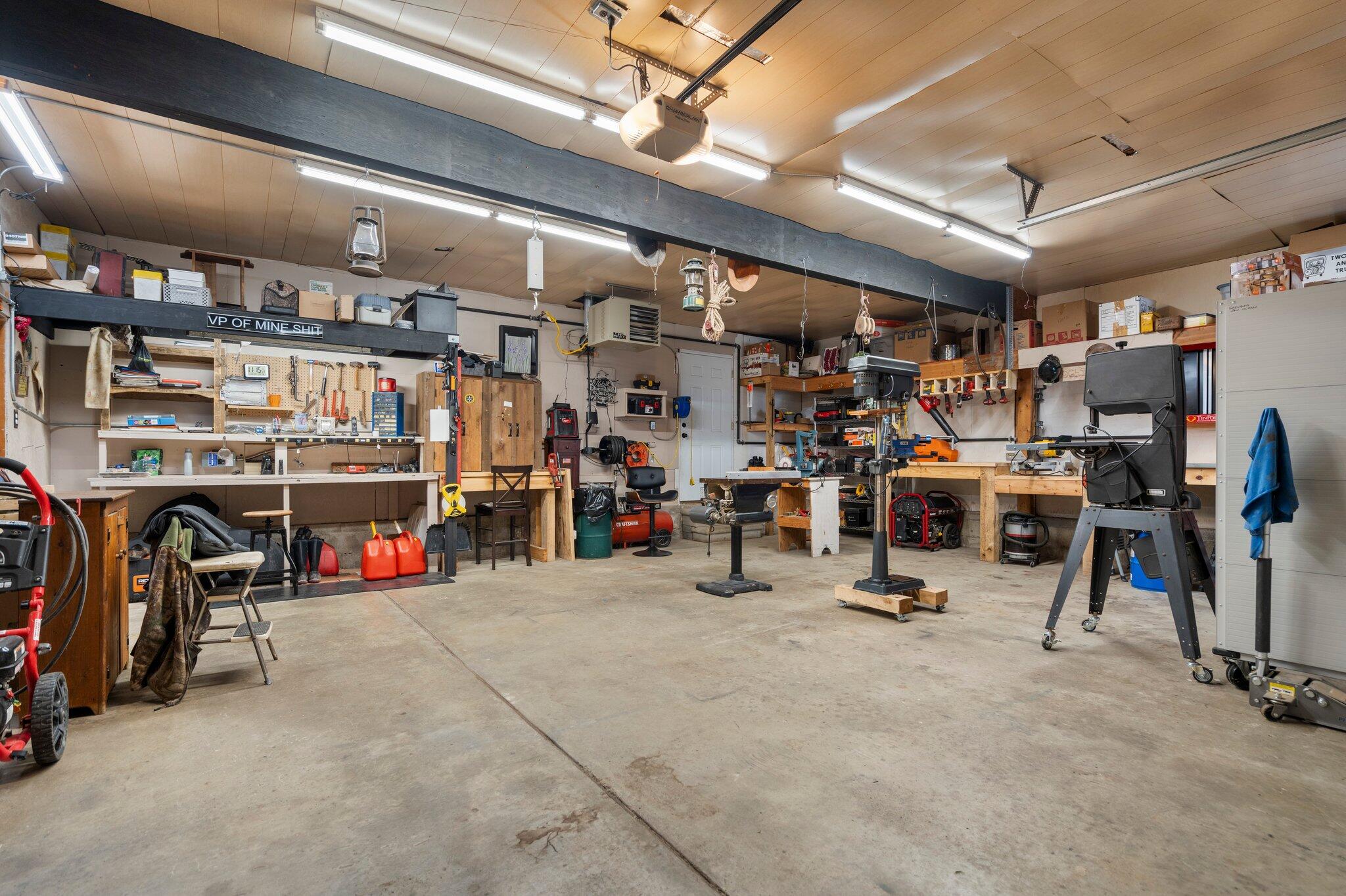 1500 Judd Road Saline, MI 48176 - Photo 95 of 117 1/2 heated garage