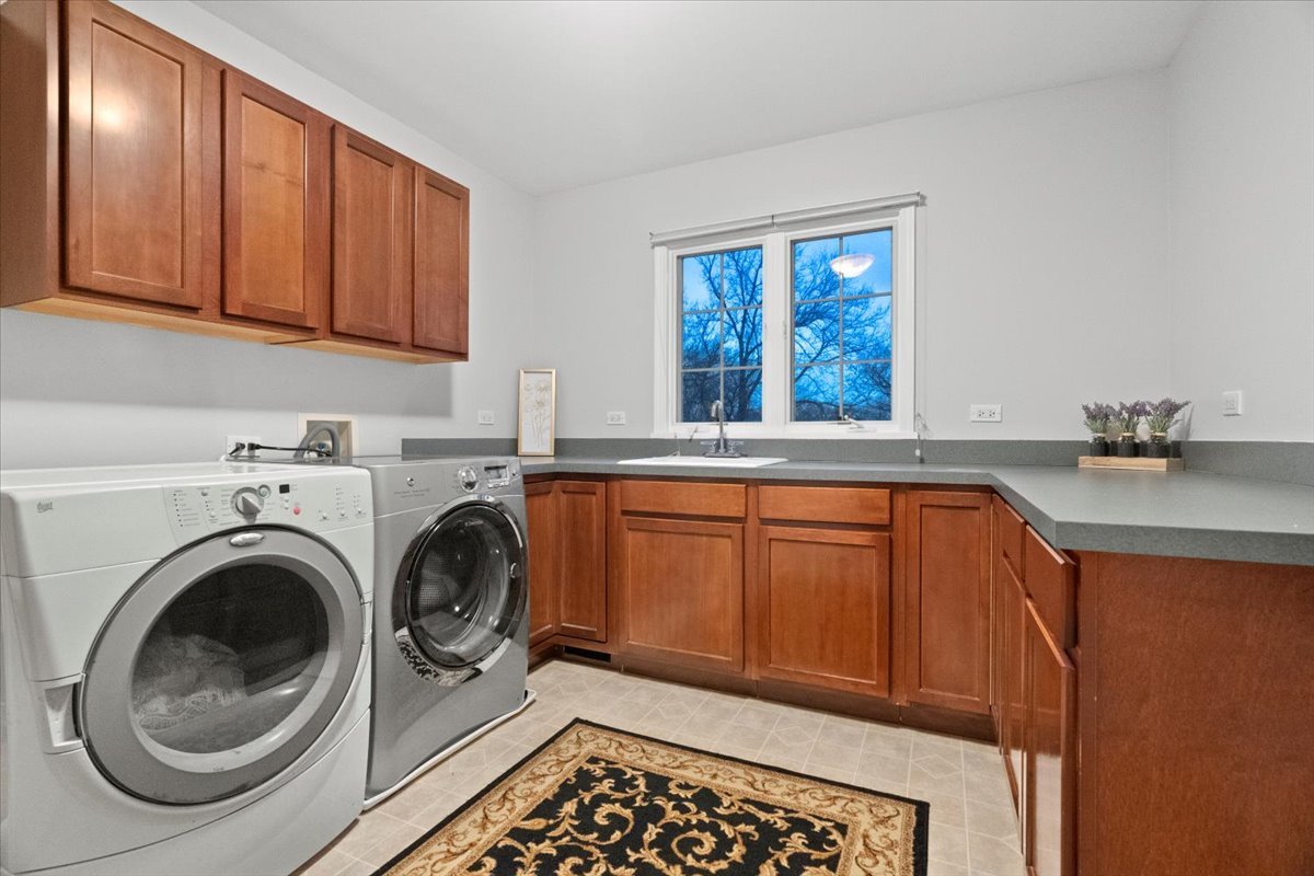 325 Williams Street Roselle, IL 60172 - Photo 29 of 40
