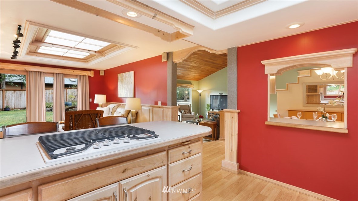 16433 Southeast 145th Street Renton, WA 98059 - Photo 17 of 38