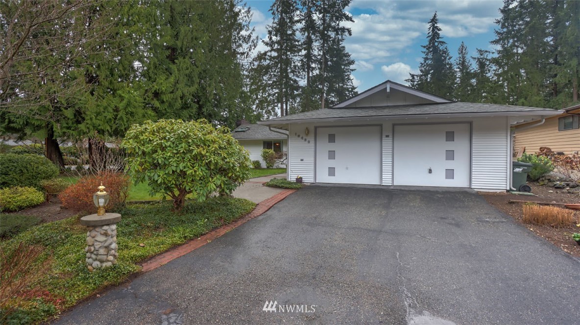 16433 Southeast 145th Street Renton, WA 98059 - Photo 4 of 38