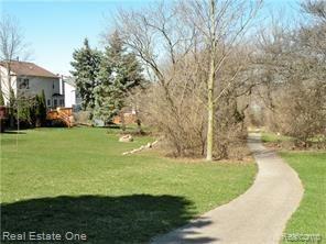 572 Bolinger Street Rochester, MI 48307 - Photo 23 of 23 Walking Trails!