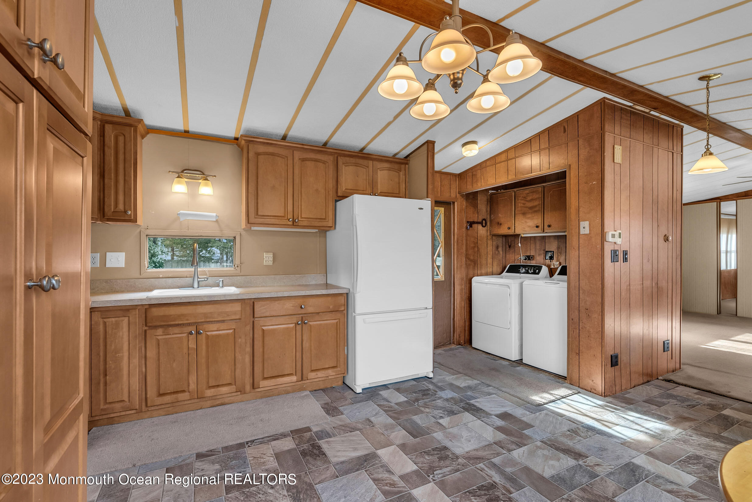 3044 Nicoletti Road Manchester Township, NJ 08759 - Photo 6 of 27 5 (4)