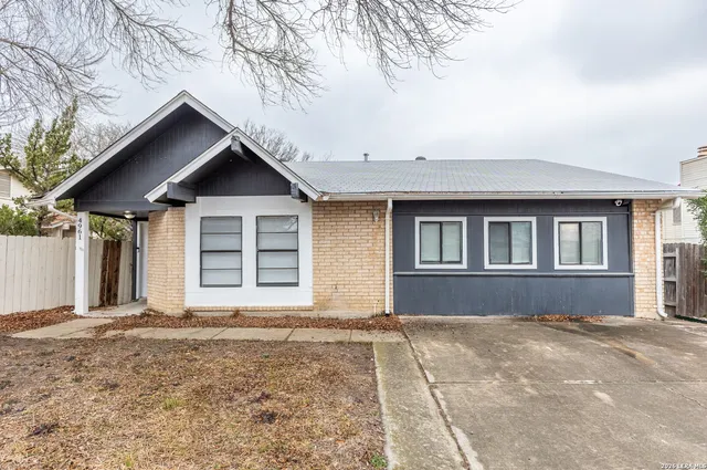 $1,500 | 4961 Champlain, San Antonio, TX 78217