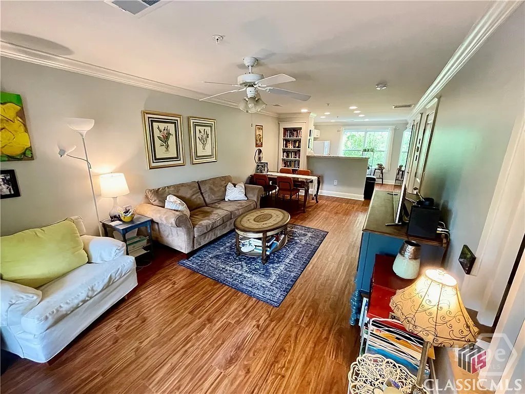 1035 South Barnett Shoals Road, Unit 528 Athens, GA 30605 - Photo 4 of 9