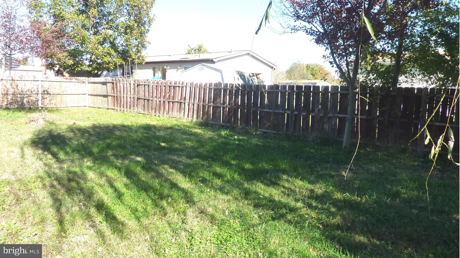 45870 South Springsteen Court California, MD 20619 - Photo 24 of 27 Exterior (Rear)