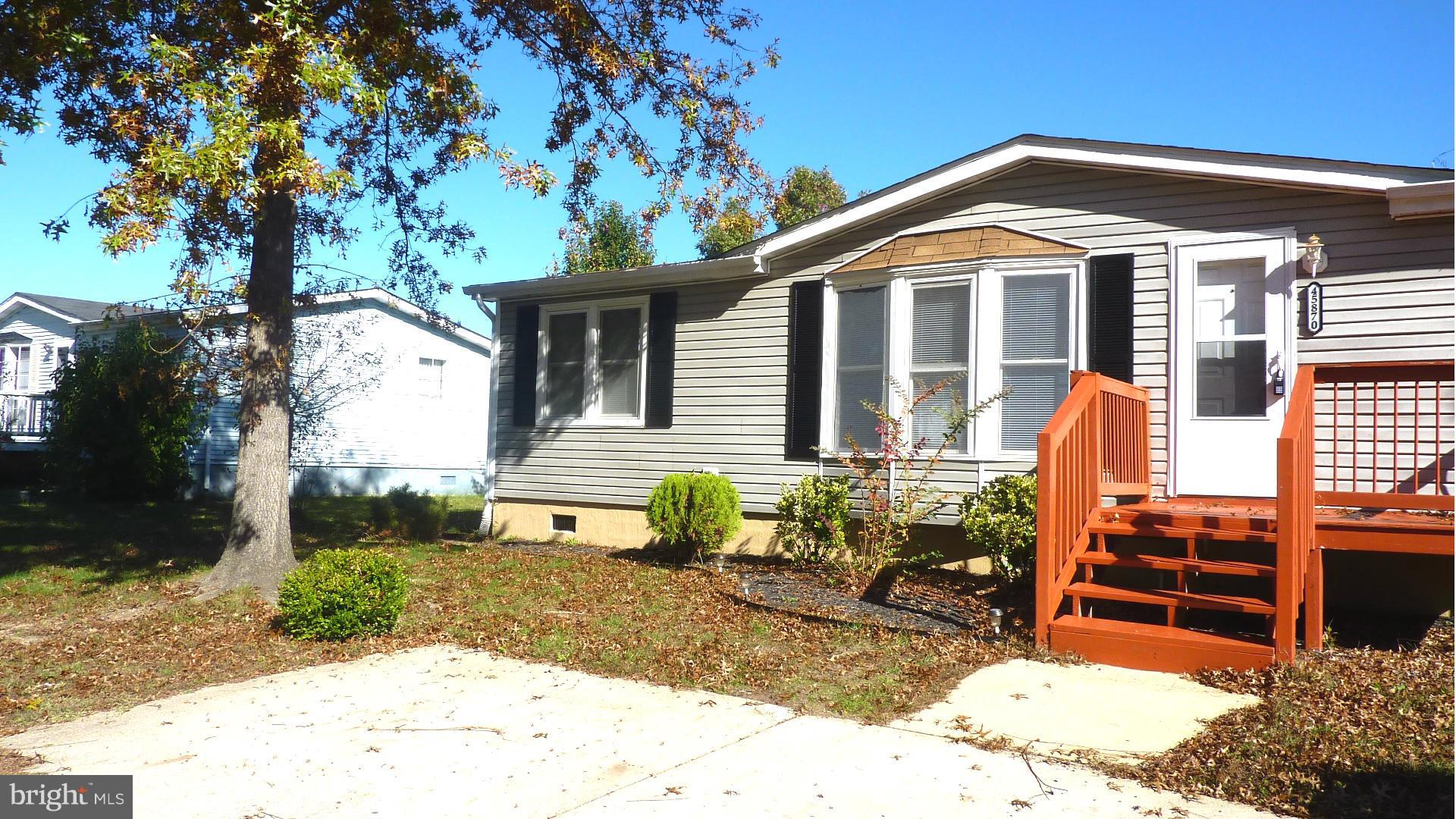45870 South Springsteen Court California, MD 20619 - Photo 26 of 27 Exterior (Front)