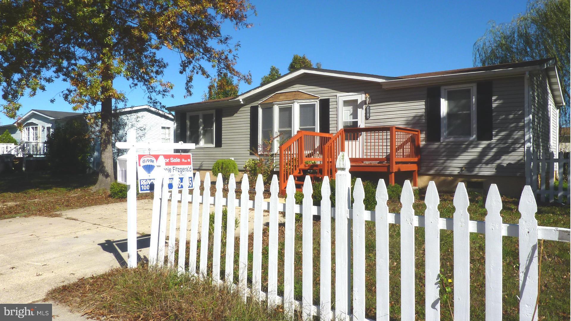 45870 South Springsteen Court California, MD 20619 - Photo 27 of 27 Exterior (Front)