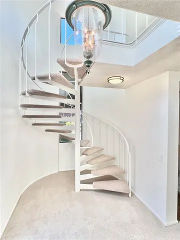 a view of entryway and hall