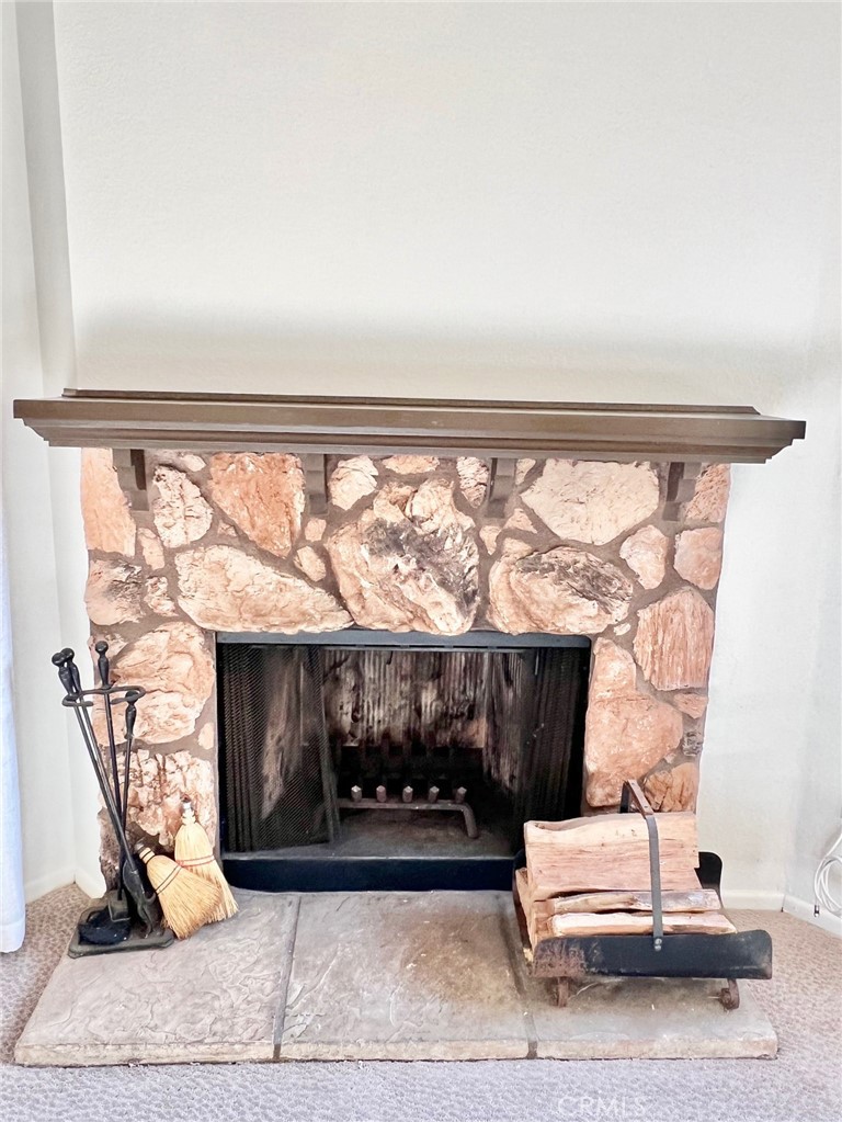 35 Cabrillo Drive Avalon, CA 90704 - Photo 10 of 40 a living room with furniture a window and couch