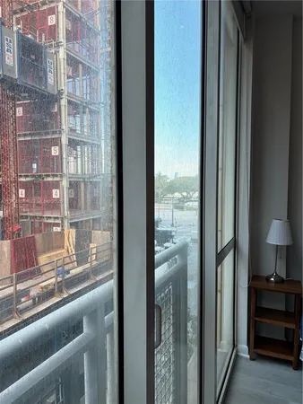 $2,350 | 244 Biscayne Boulevard, Unit 341, Miami, FL 33132