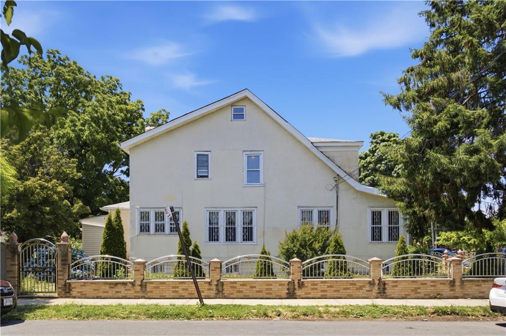 3820 Clarendon Road Brooklyn, NY 11203 - Photo 3 of 24