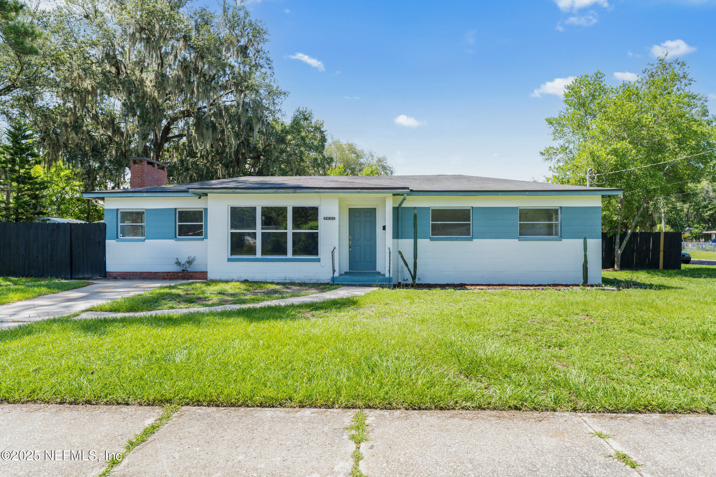 2626 Leonid Road Jacksonville, FL 32218 - Photo 3 of 40 2626 LEONID Road,