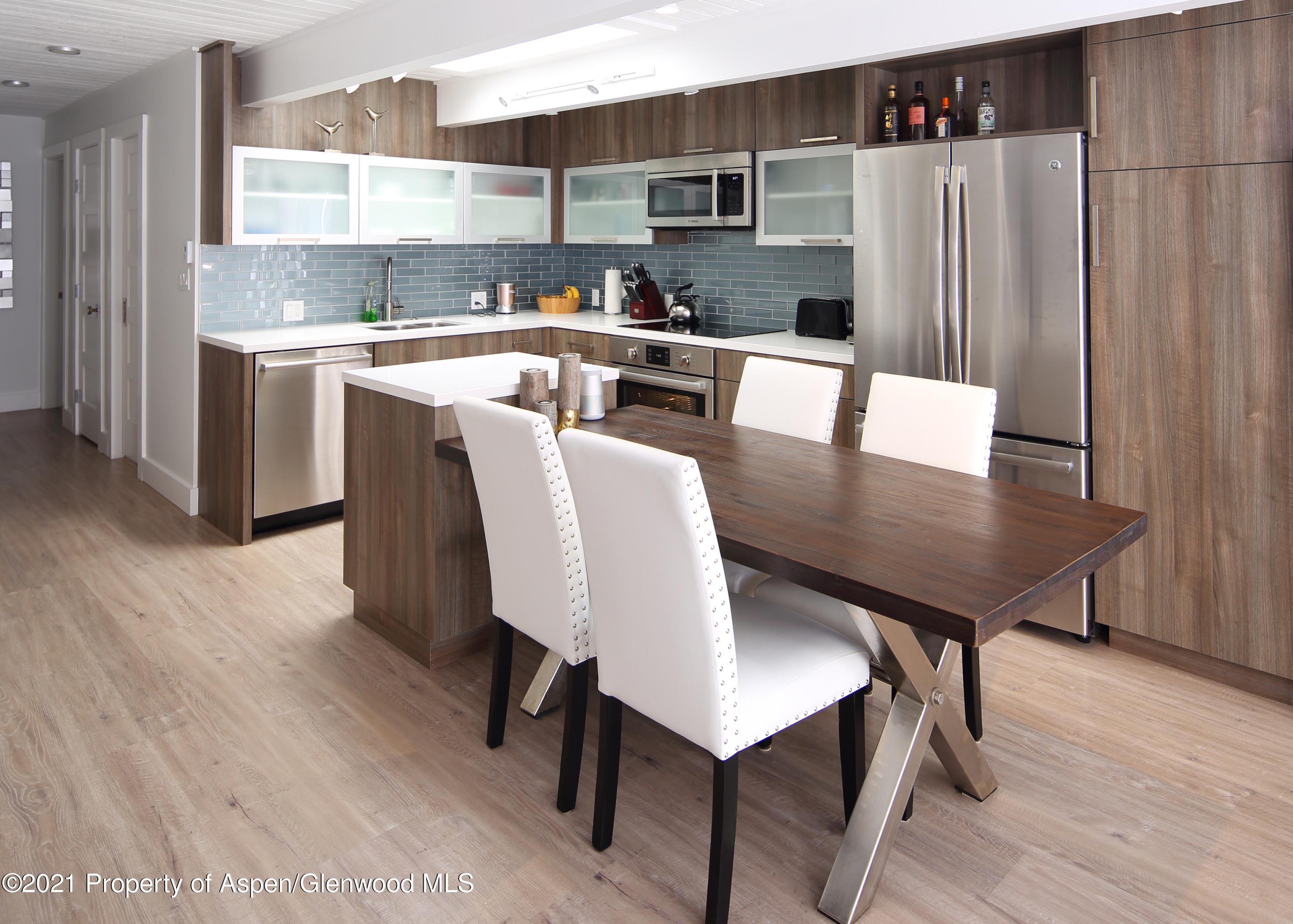 803 East Durant Avenue, Unit 7 Aspen, CO 81611 - Photo 2 of 7 b2