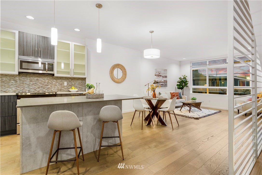 3907 Southwest Hudson Street Seattle, WA 98136 - Photo 8 of 24 Gallery Image 8