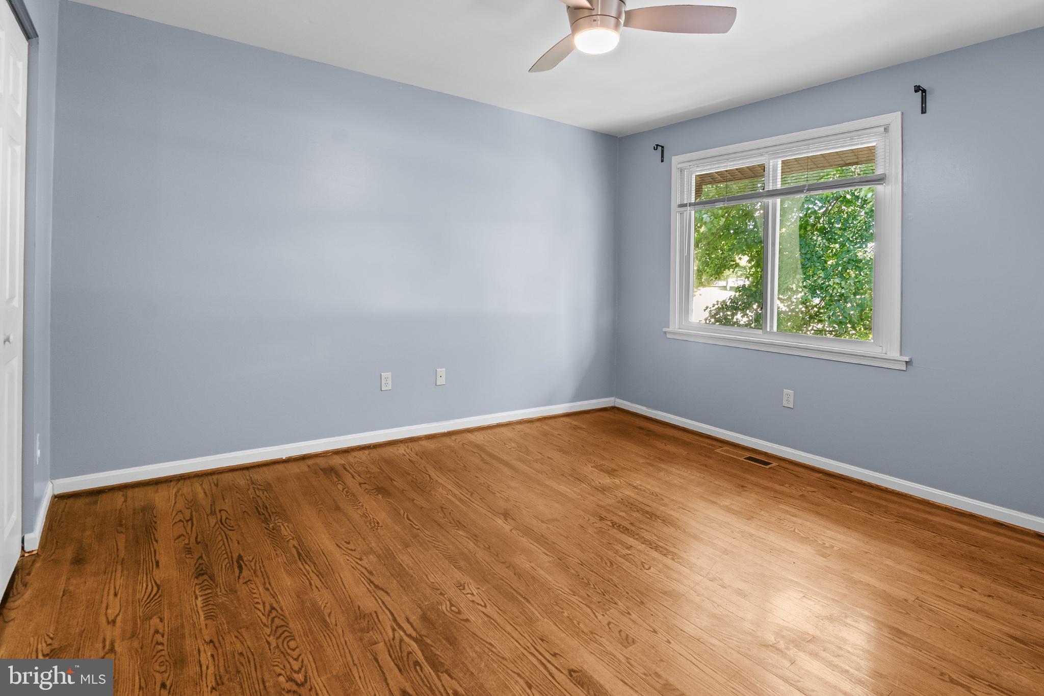 11 Strabane Court Baltimore, MD 21234 - Photo 29 of 45 Bright and airy room with natural light.