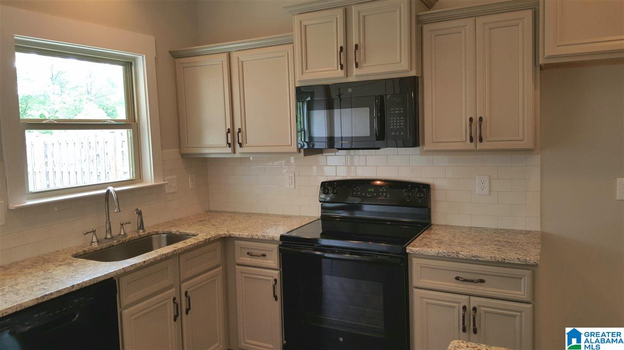150 Sharpe Street Sterrett, AL 35147 - Photo 15 of 37
