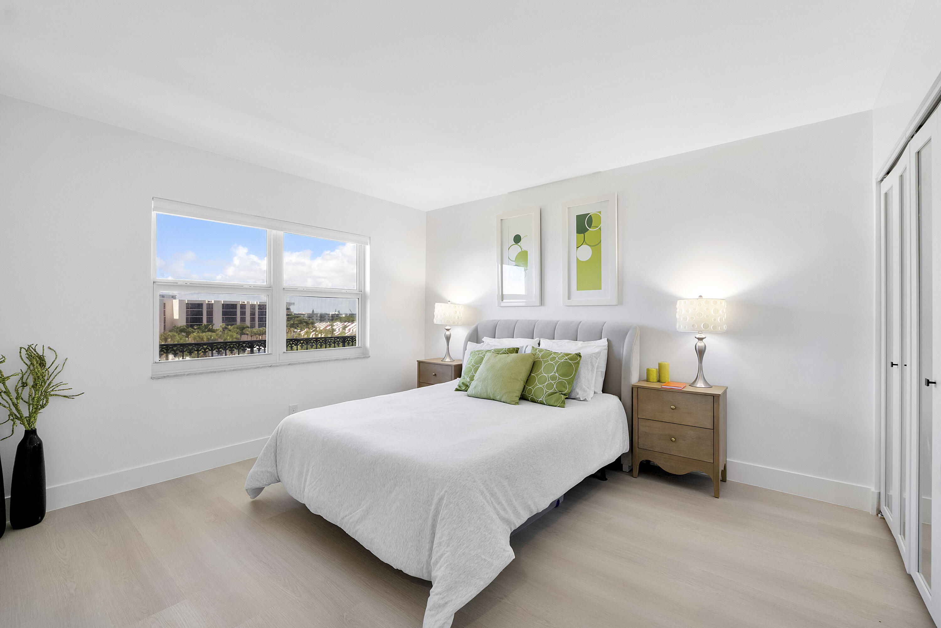 2871 North Ocean Boulevard, Unit D406 Boca Raton, FL 33431 - Photo 39 of 64 2871 N Ocean Blvd u406_025