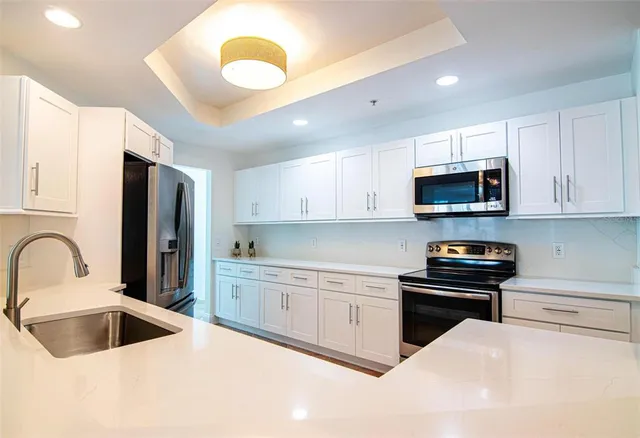 $325,000 | 2743 First Street, Unit 406, Fort Myers, FL 33916