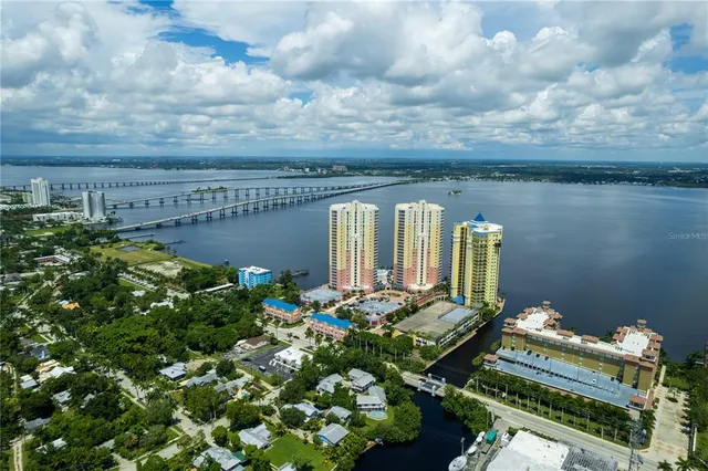 $325,000 | 2743 First Street, Unit 406, Fort Myers, FL 33916