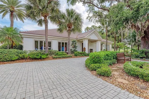 $425,000 | 8652 54th Ave Circle East, Bradenton, FL 34211