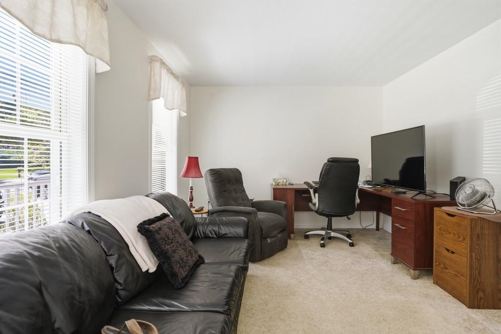 6 Hickory Hill Road Pelham, NH 03076 - Photo 10 of 33