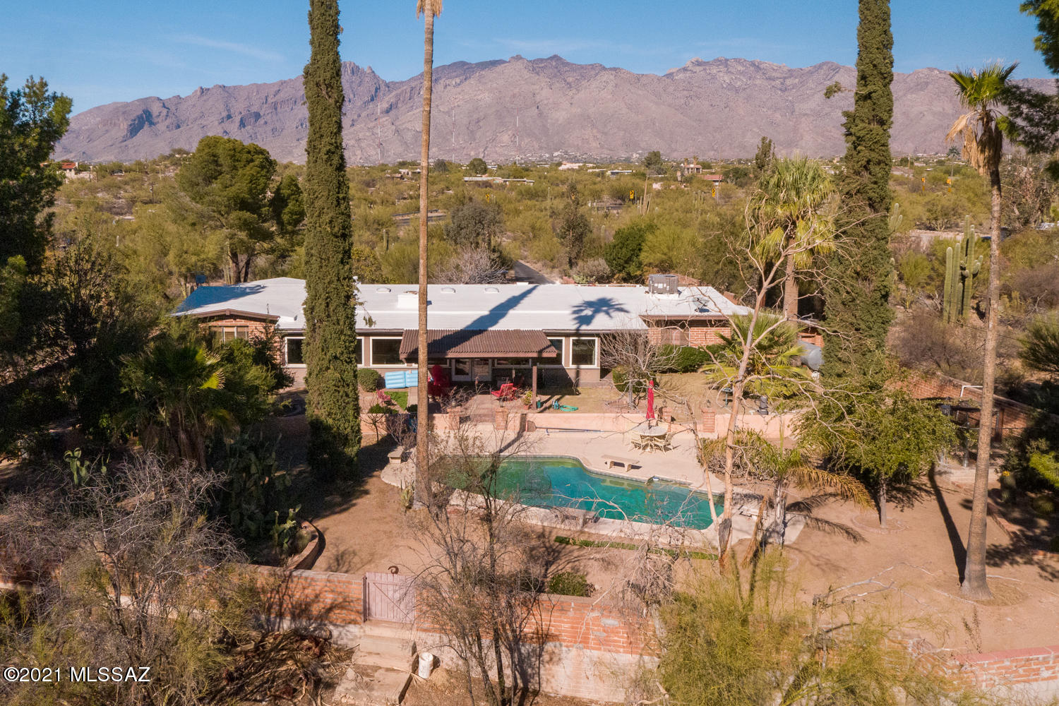 4530 East River Road Tucson, AZ 85718 - Photo 4 of 50 Gallery Image 4