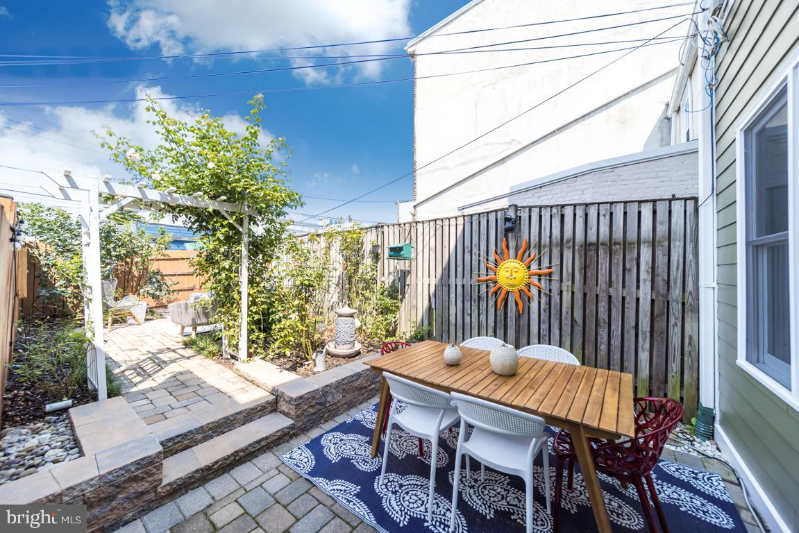 451 Ridge Street Northwest, Unit A Washington, DC 20001 - Photo 13 of 28 Expansive Yard: One of two patios