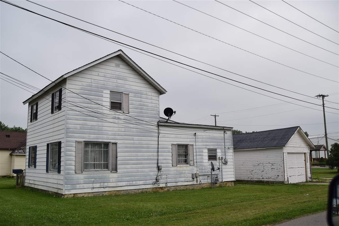 352 Depot Street Butler, IN 46721 - Photo 3 of 20
