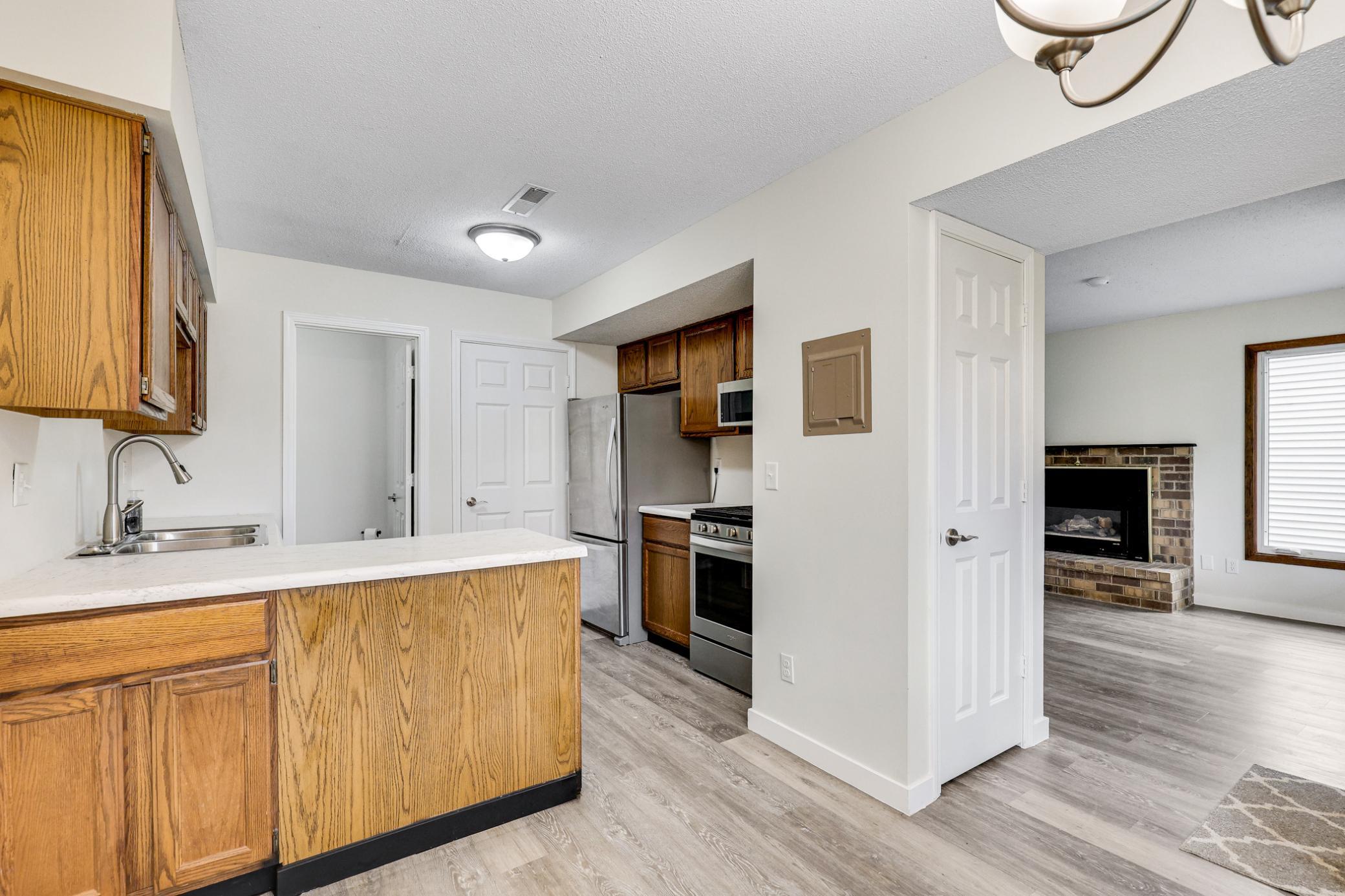 4677 Sorrel Point Eagan, MN 55122 - Photo 11 of 18