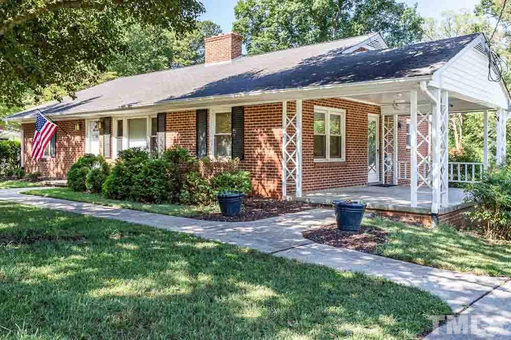 1318 Kent Road Raleigh, NC 27606 - Photo 1 of 28