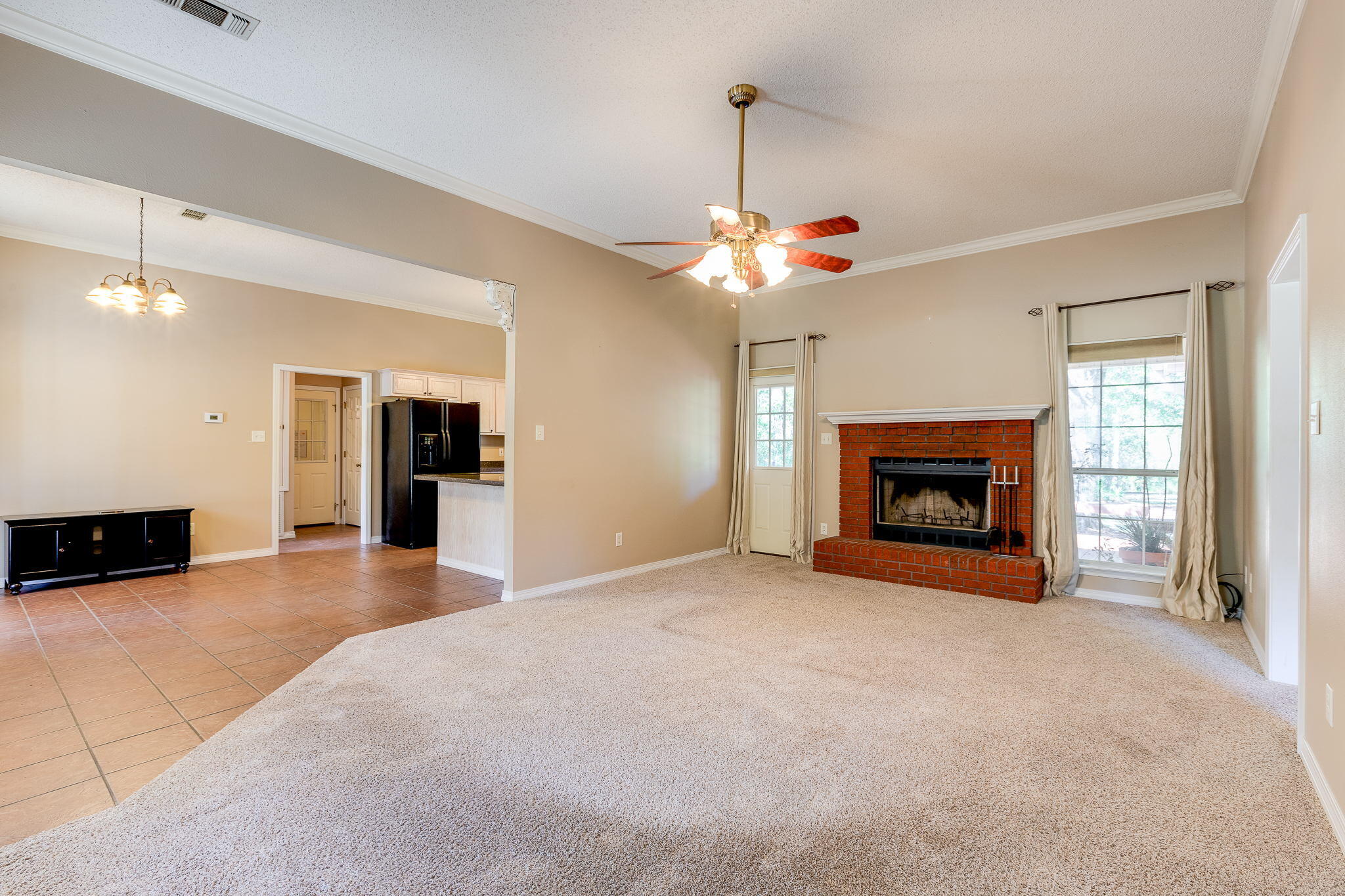 5098 West Gay Road D'Iberville, MS 39540 - Photo 11 of 30 Great Room View 3