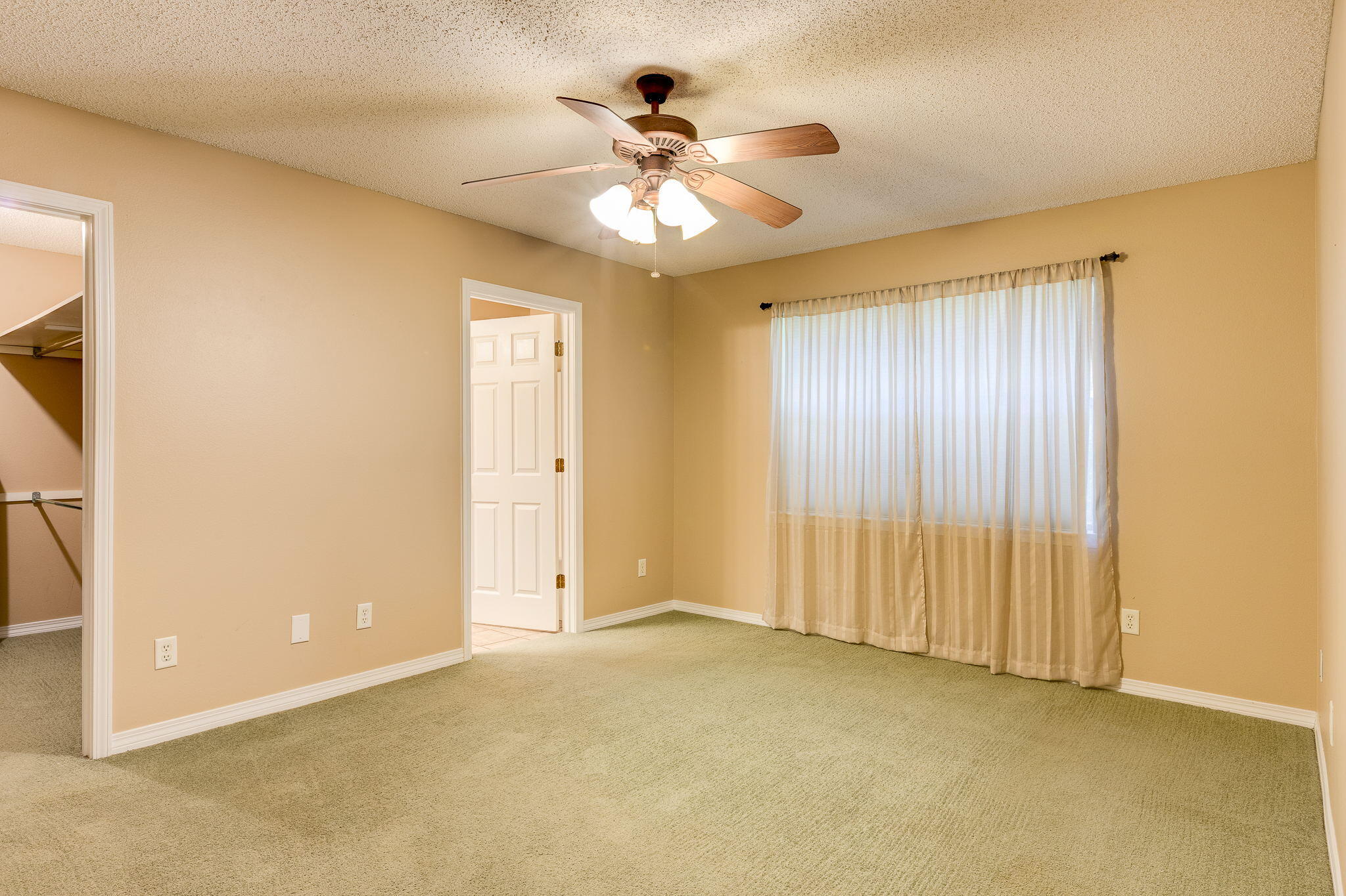 5098 West Gay Road D'Iberville, MS 39540 - Photo 21 of 30 Master Bedroom