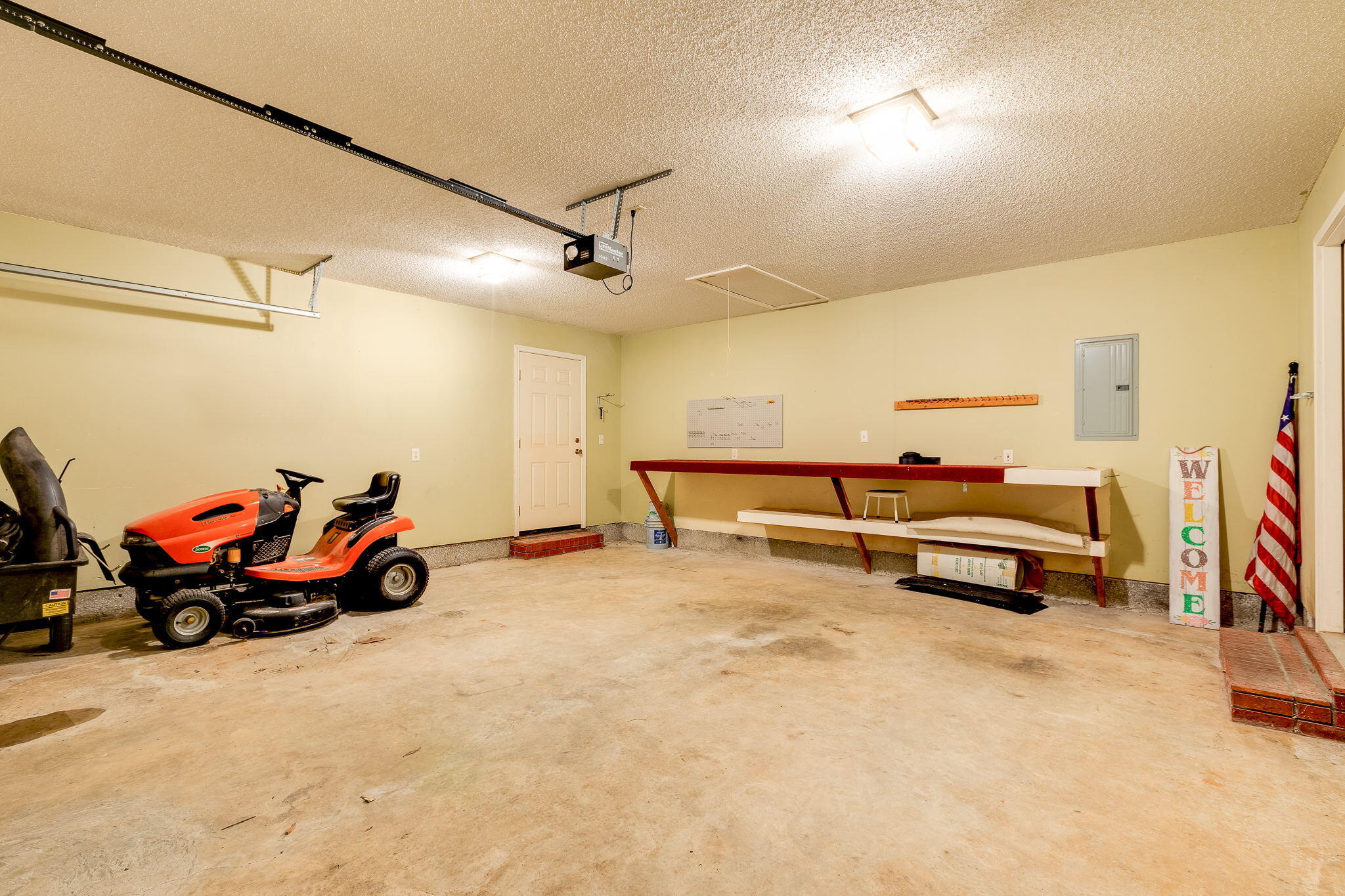 5098 West Gay Road D'Iberville, MS 39540 - Photo 27 of 30 Garage