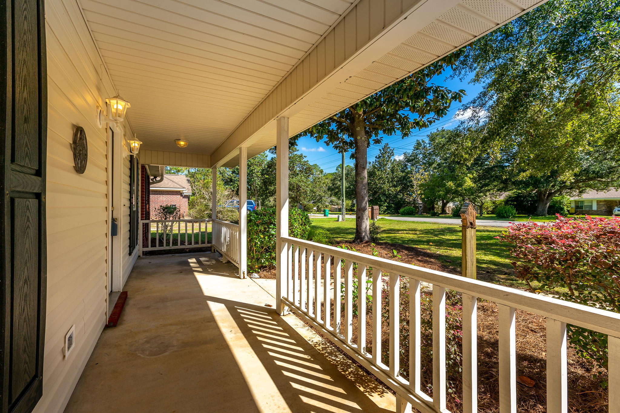 5098 West Gay Road D'Iberville, MS 39540 - Photo 4 of 30 Front Porch