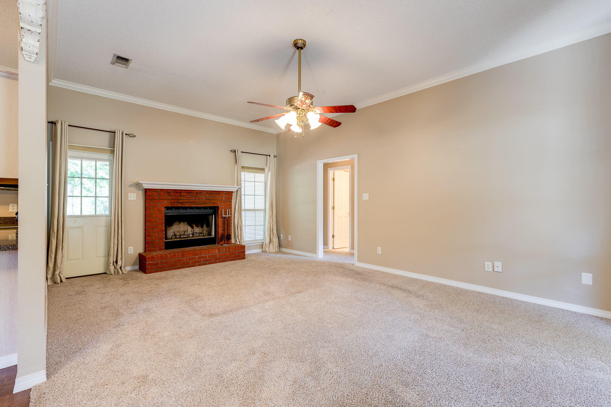 5098 West Gay Road D'Iberville, MS 39540 - Photo 9 of 30 Great Room View 1