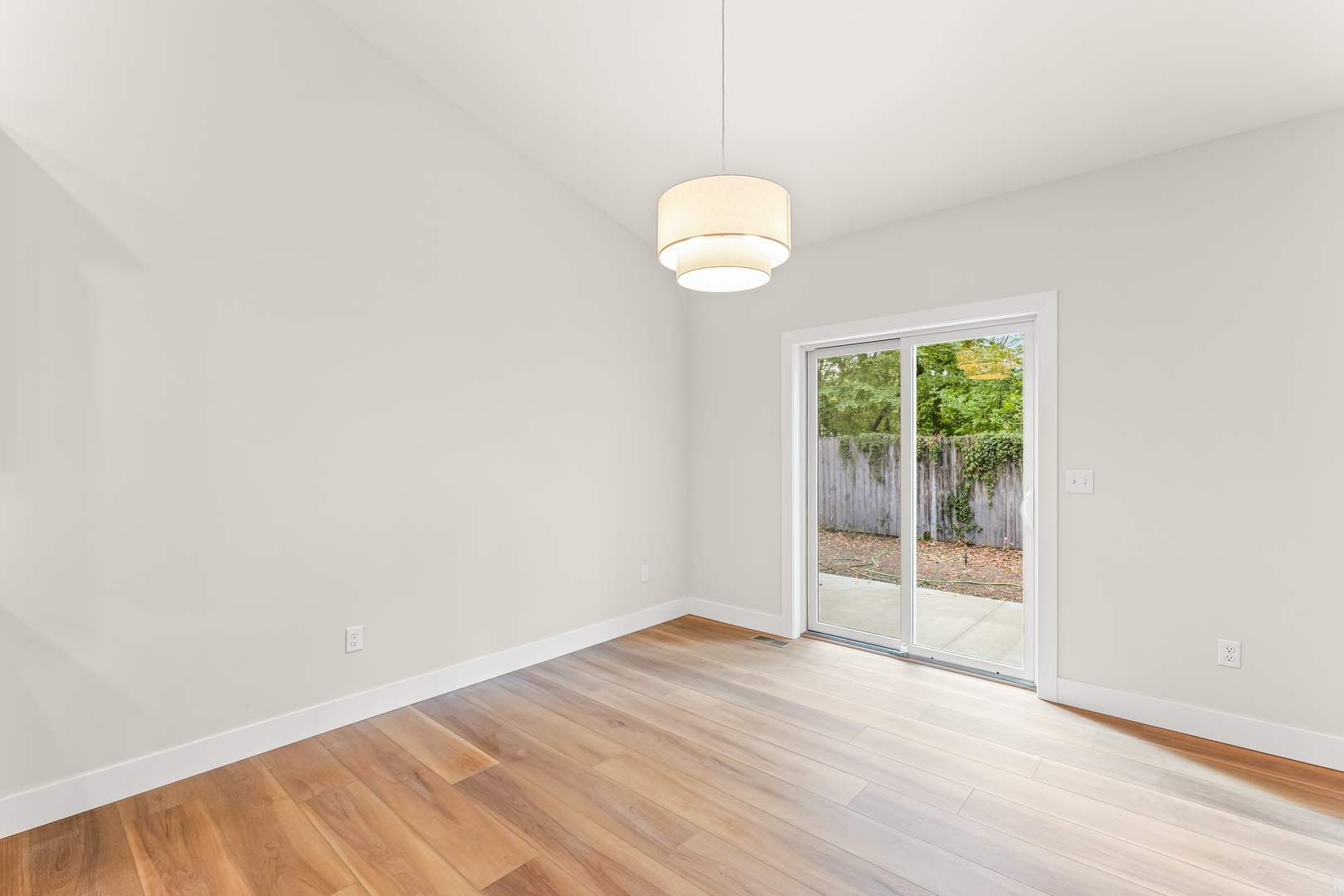 2015 Cureton Drive, Unit B Urbana, IL 61801 - Photo 14 of 36