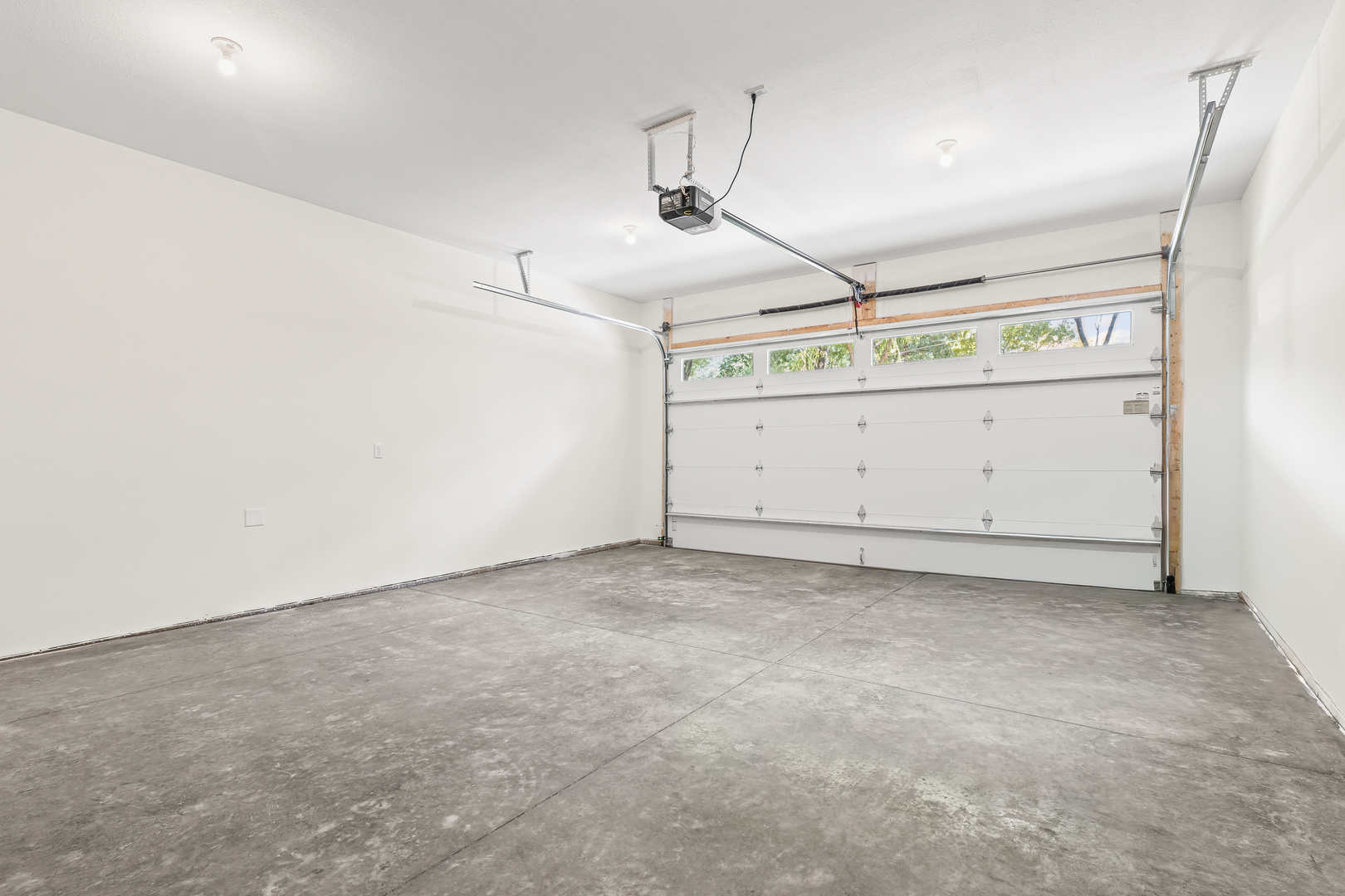 2015 Cureton Drive, Unit B Urbana, IL 61801 - Photo 32 of 36