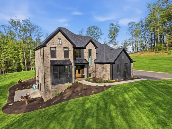 $2,398,500 | 225 Stoup Road, Mars, PA 16046