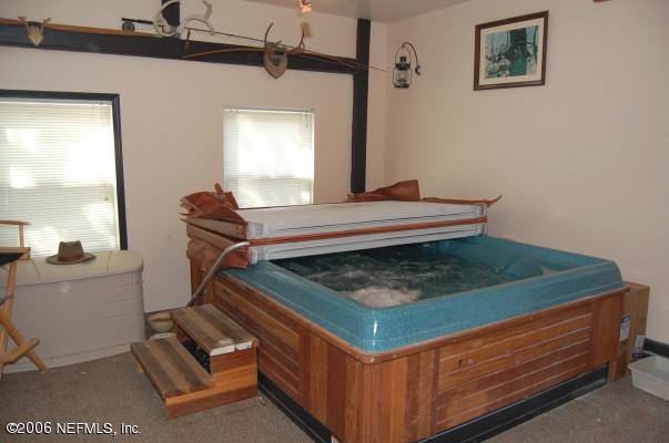 859 Rudder Road Jacksonville, FL 32233 - Photo 12 of 14 Hot Tub
