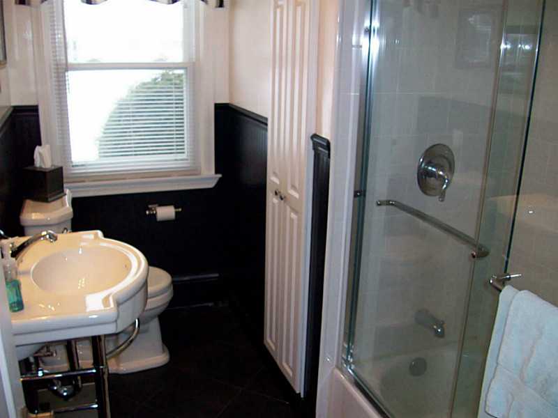 14 Killdeer Road Warwick, RI 02888 - Photo 13 of 25 Bathroom.