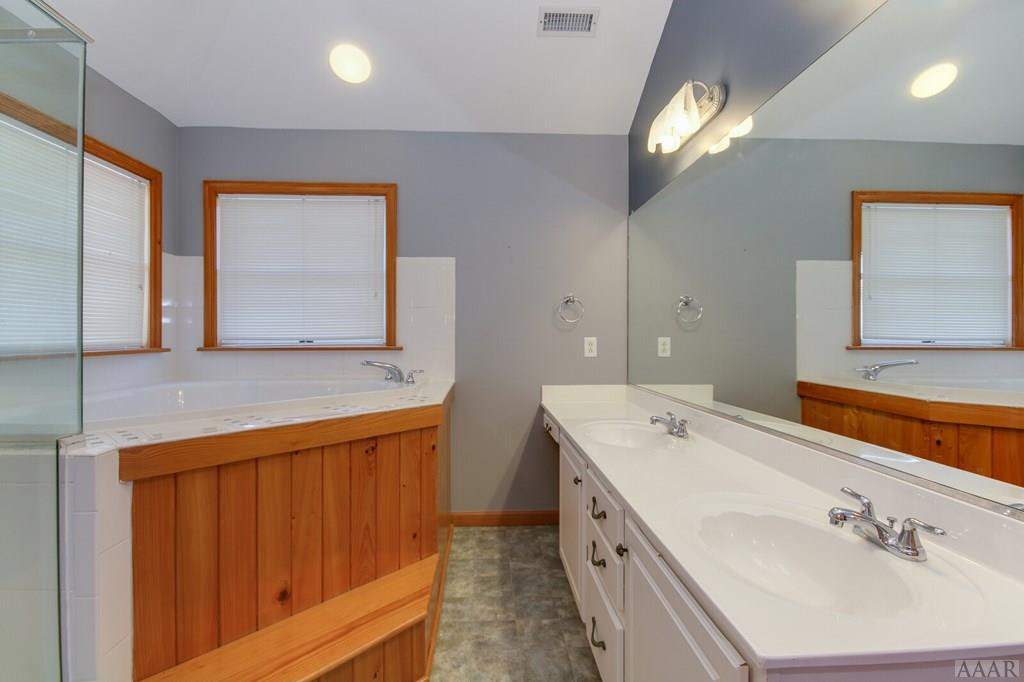 1619 Sandpiper Road, Unit 22 Corolla, NC 27927 - Photo 9 of 49 Gallery Image 9