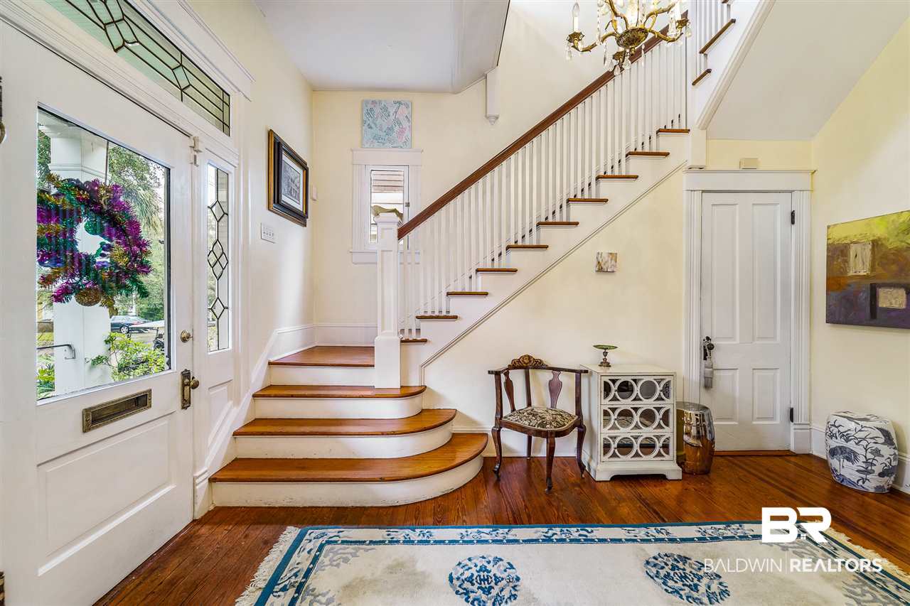 257 South Georgia Avenue Mobile, AL 36604 - Photo 4 of 30