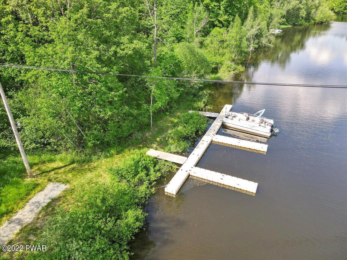 33 Hilltop Road Lake Ariel, PA 18436 - Photo 35 of 36 40-Photo_6816620_DJI_876_jpg_7819799_0_2